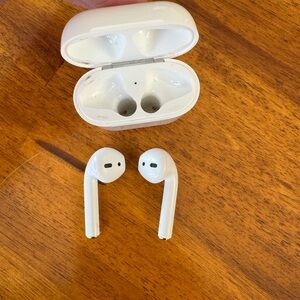Apple wireless AirPods gen 2